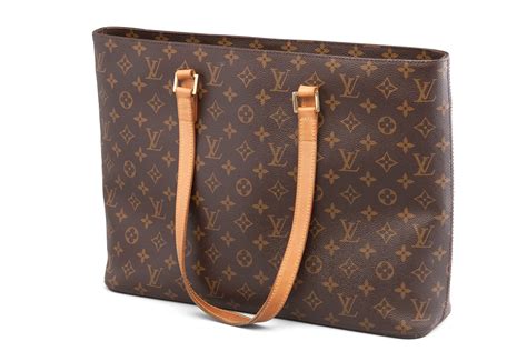 louis vuitton miesten laukku|louis vuitton clothing.